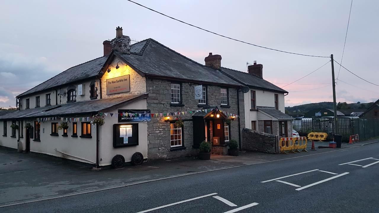 New Gurkha Inn Brecon Exteriör bild